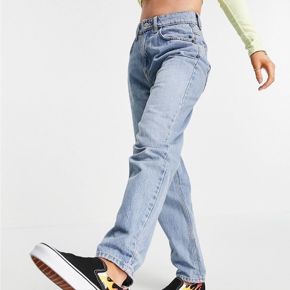 ASOS Petite Denim - ASOS DESIGN Petite high rise slouchy mom jeans